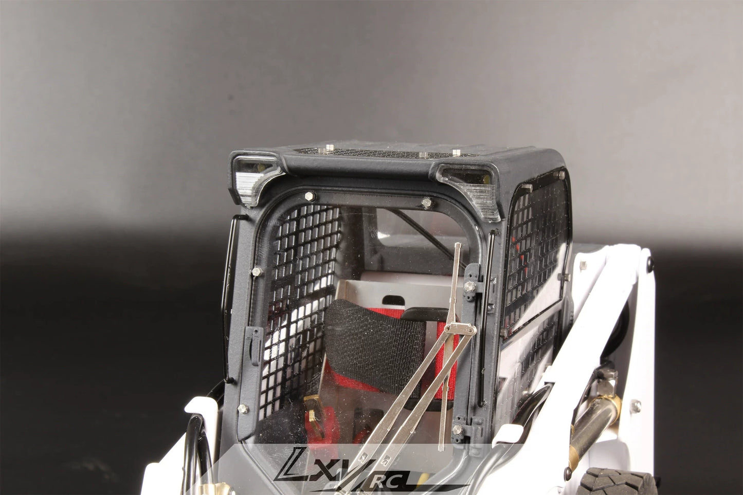 LXYRC 1/14 RC Wheeled Hydraulic Metal Loader SM450 RTR