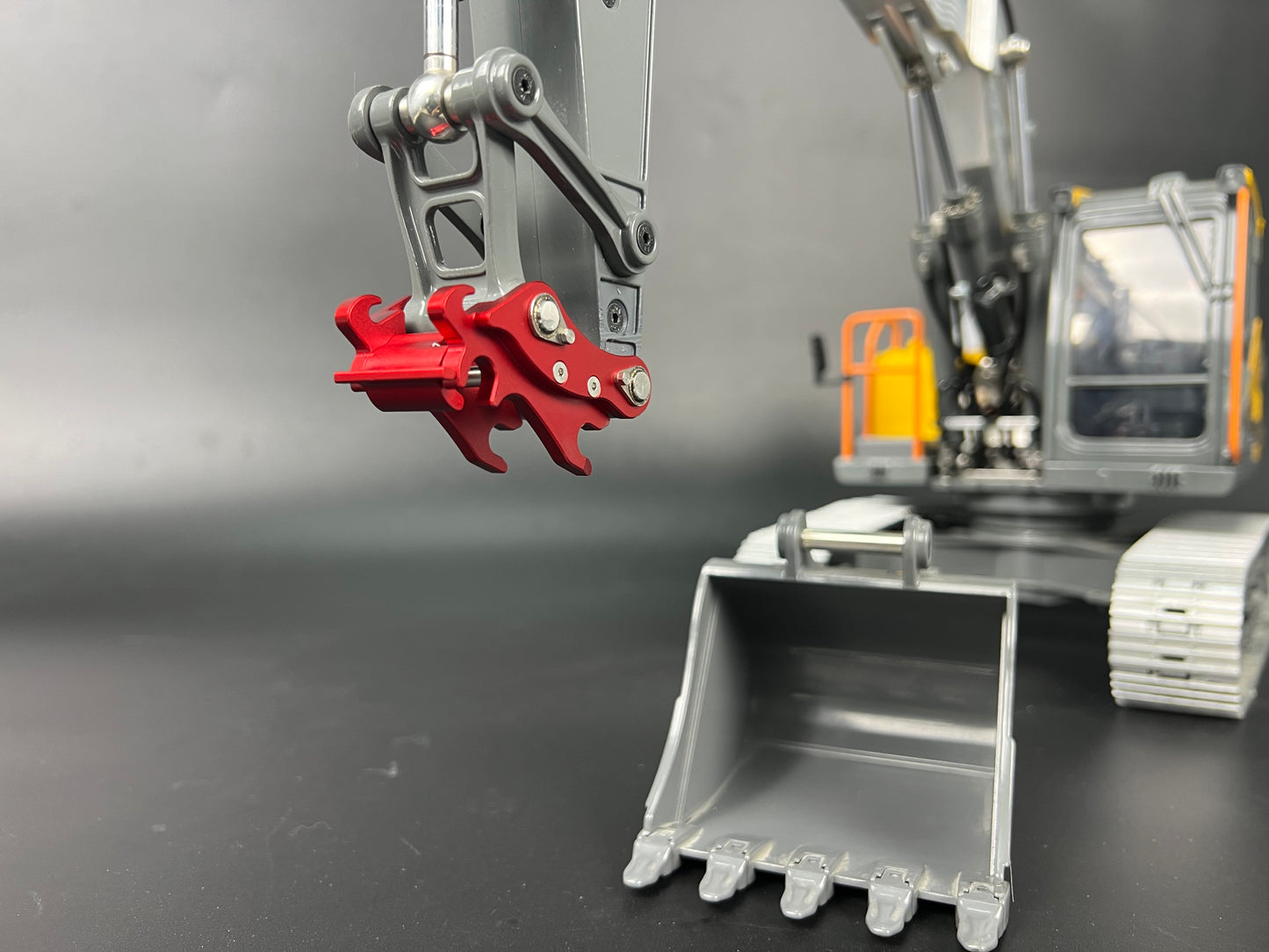 CUT-SYKH-010 Double E E010 Rc Hydraulic Excavator Quick Bucket Changer