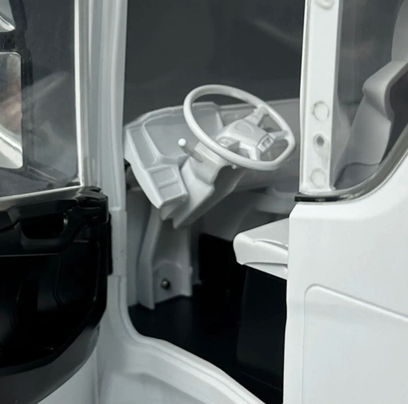 1/14 Scania 770s Door-opening Version Plastic Body Three Axles