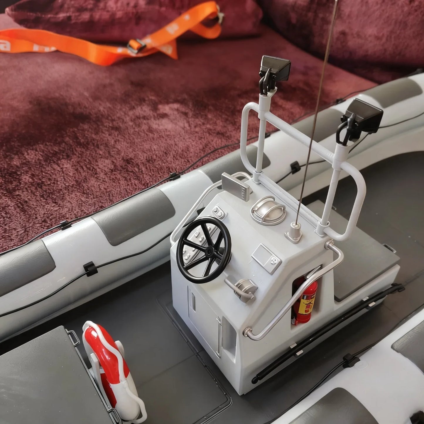 1/9 3D PRINT 86cm Remote Controlled Inflatable Boat with Light RTR