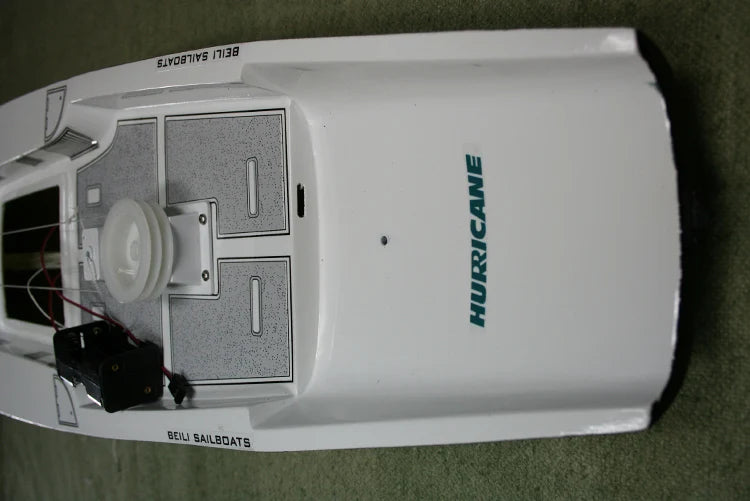 2.4GHz 4 Channel Century 750 BS03 Fibreglass Radio Control RC Sailboat RTR