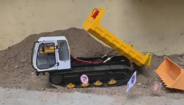 1/12 Metal Remote Control Brushless Hydraulic Engineering Vehicle RTR