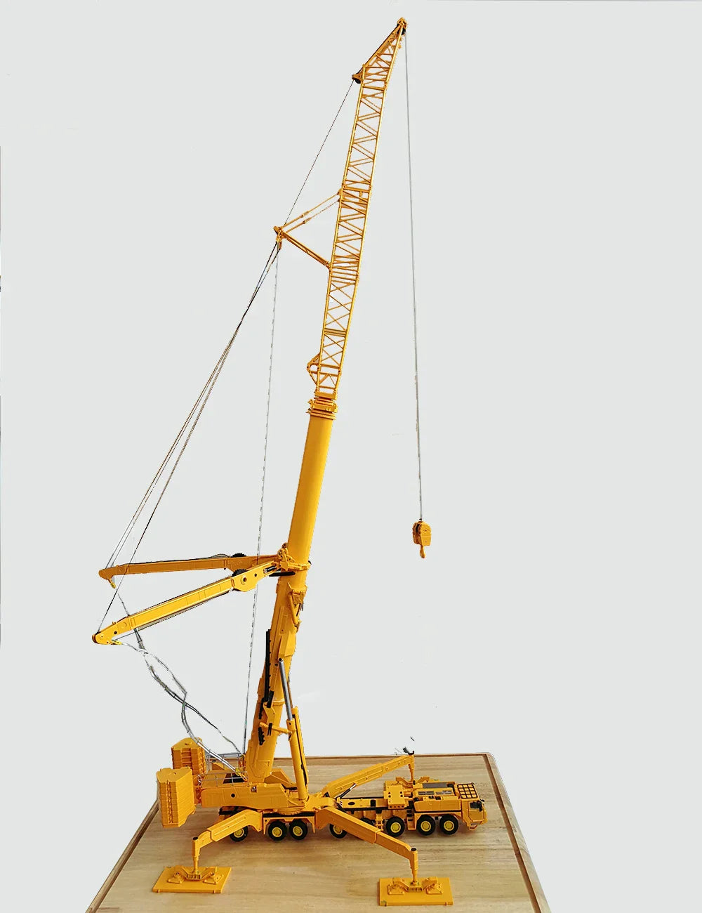 1:50 XCA 1200 Tons All Terrain Crane Model for Collection