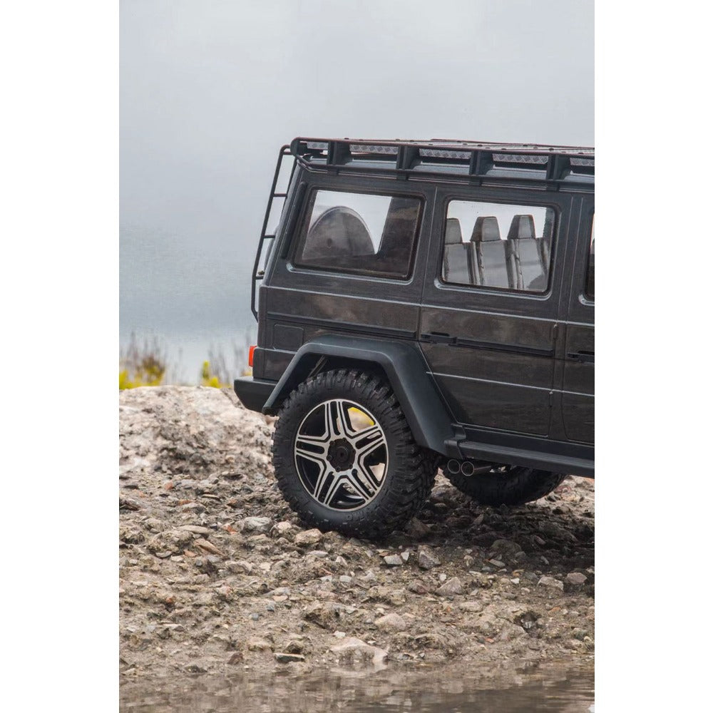 KM TRACTION HOBBY  KM5 PRO G550 4wd 1 /8 Rc Crawler Car RTR