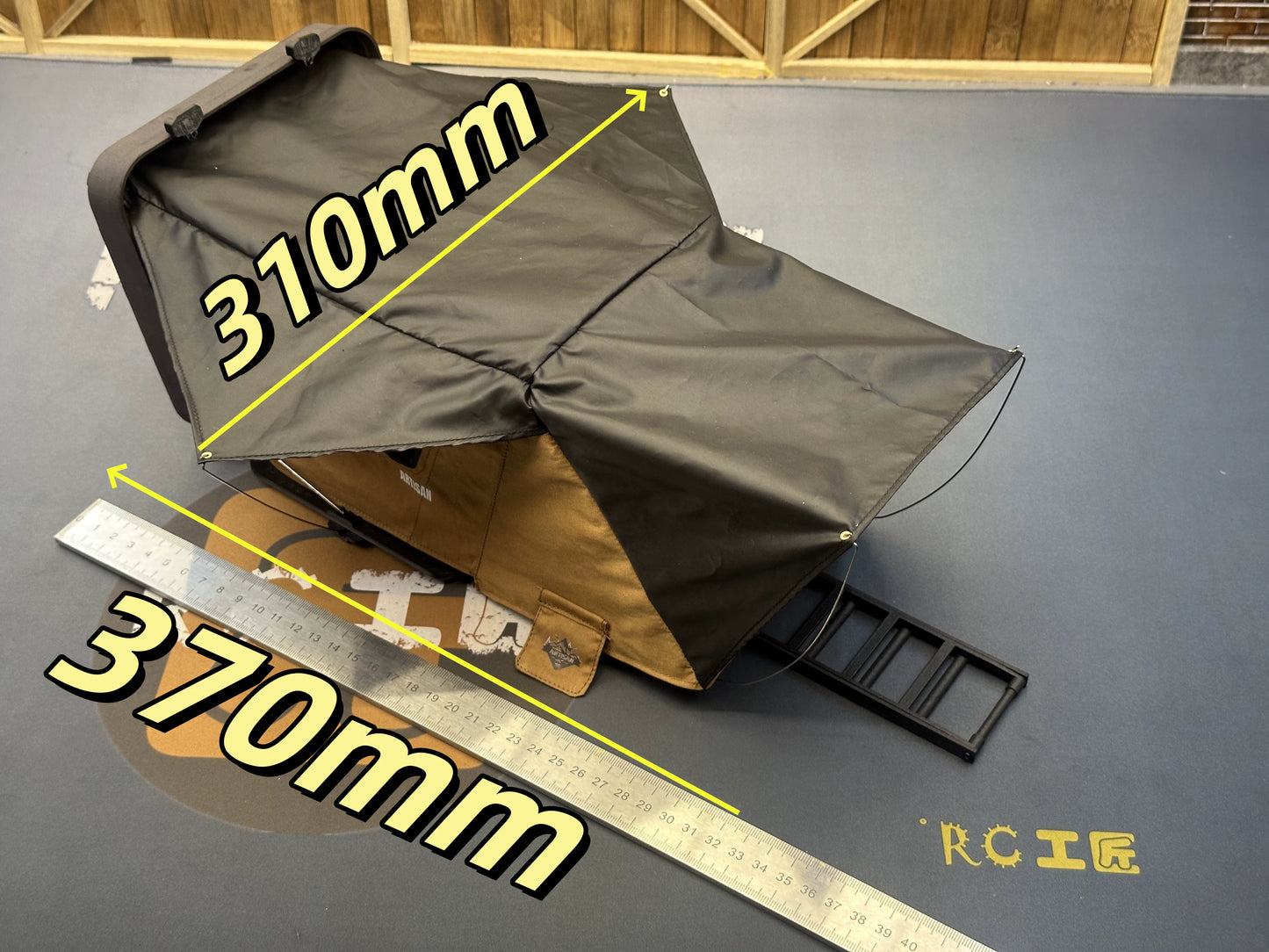 1/10 RC CAR Universal Foldable Luggage Rack Camping Tent Plastic Model