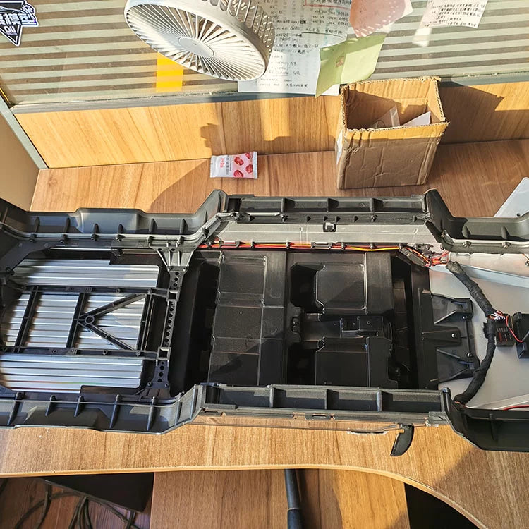 TRACTION HOBBY KING MOTOR 1/8 BG630 6x6 Rc Car Shell