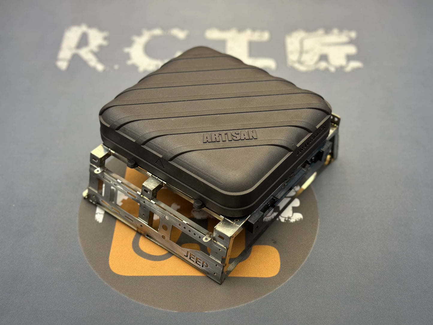 1/10 RC CAR Universal Foldable Luggage Rack Camping Tent Plastic Model