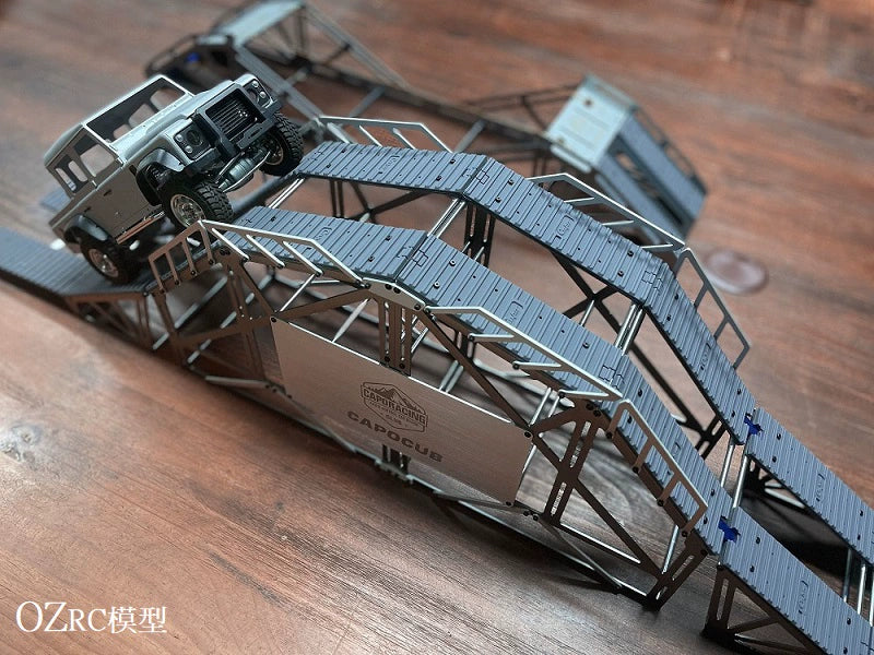 Capo CUB Caporacing 1/18 Metal Climbing Site Three-piece Set