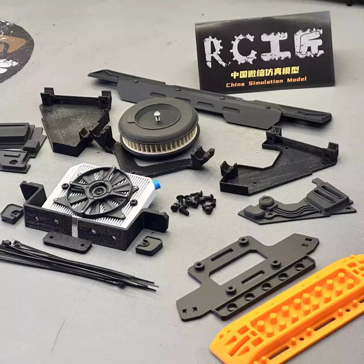 1/7 Trx4 UDR Rc Car 3d Printing Water Tank Intake Windshield