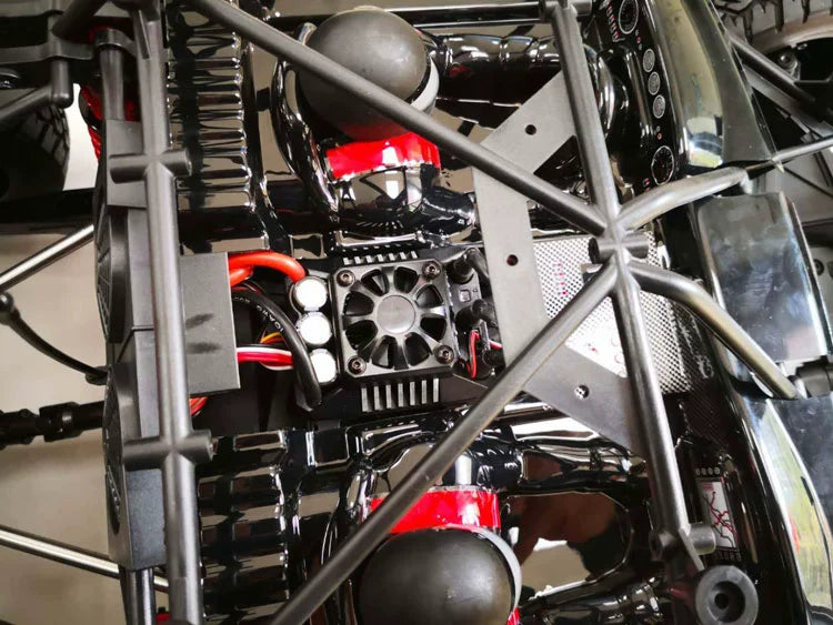 TRACTION HOBBY KM 1/6 CHALLENGER RC CAR KIT