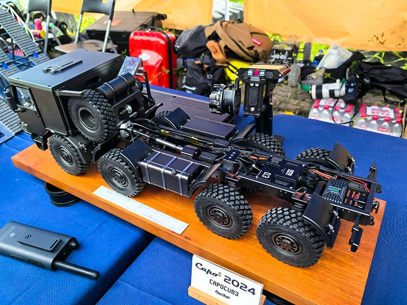 CAPO TATRA 1/18 CUB3 8x8 Rc Truck KIT with Air Suspension Lighting System