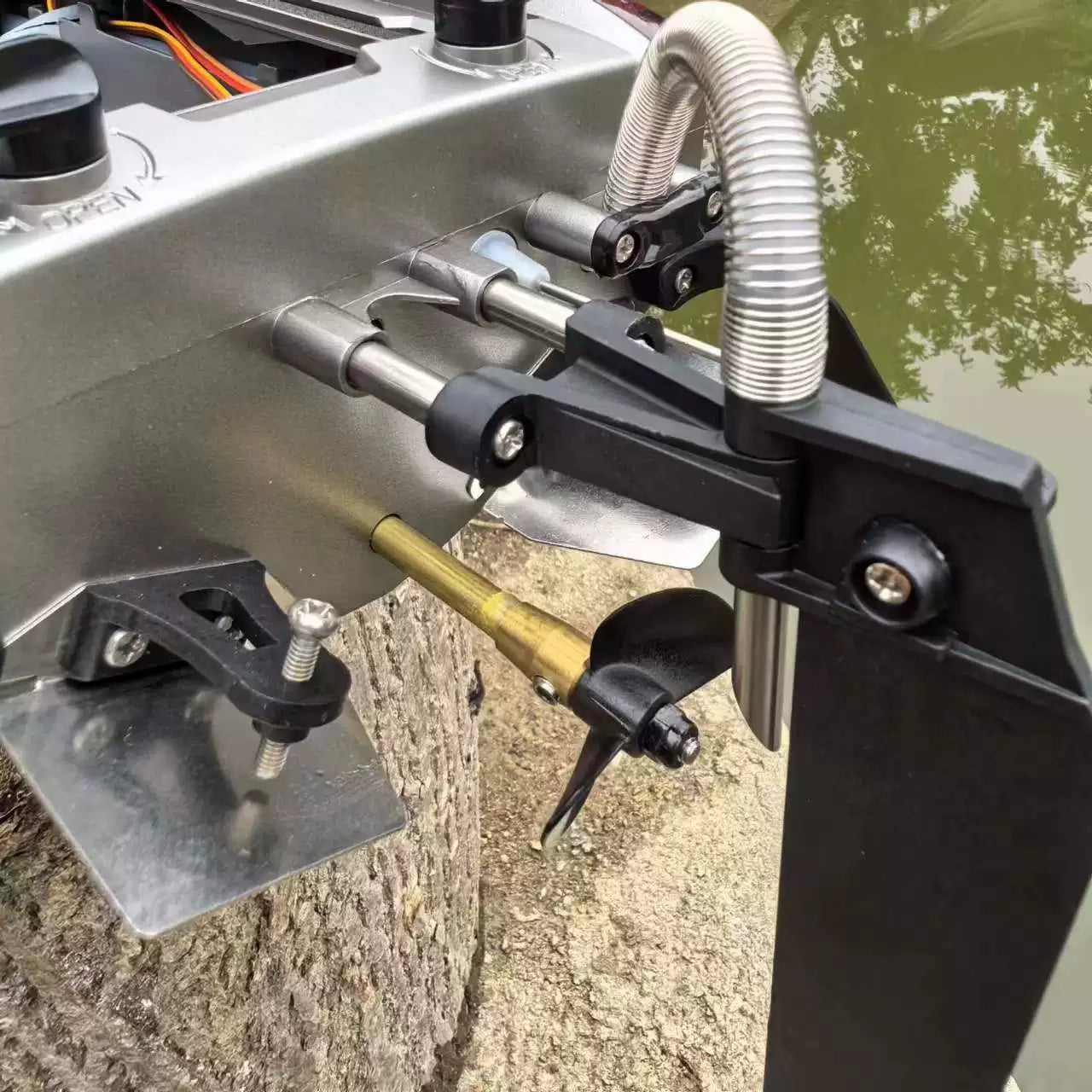 UDI918 Brushless Remote Control Boat  RTR 58cm