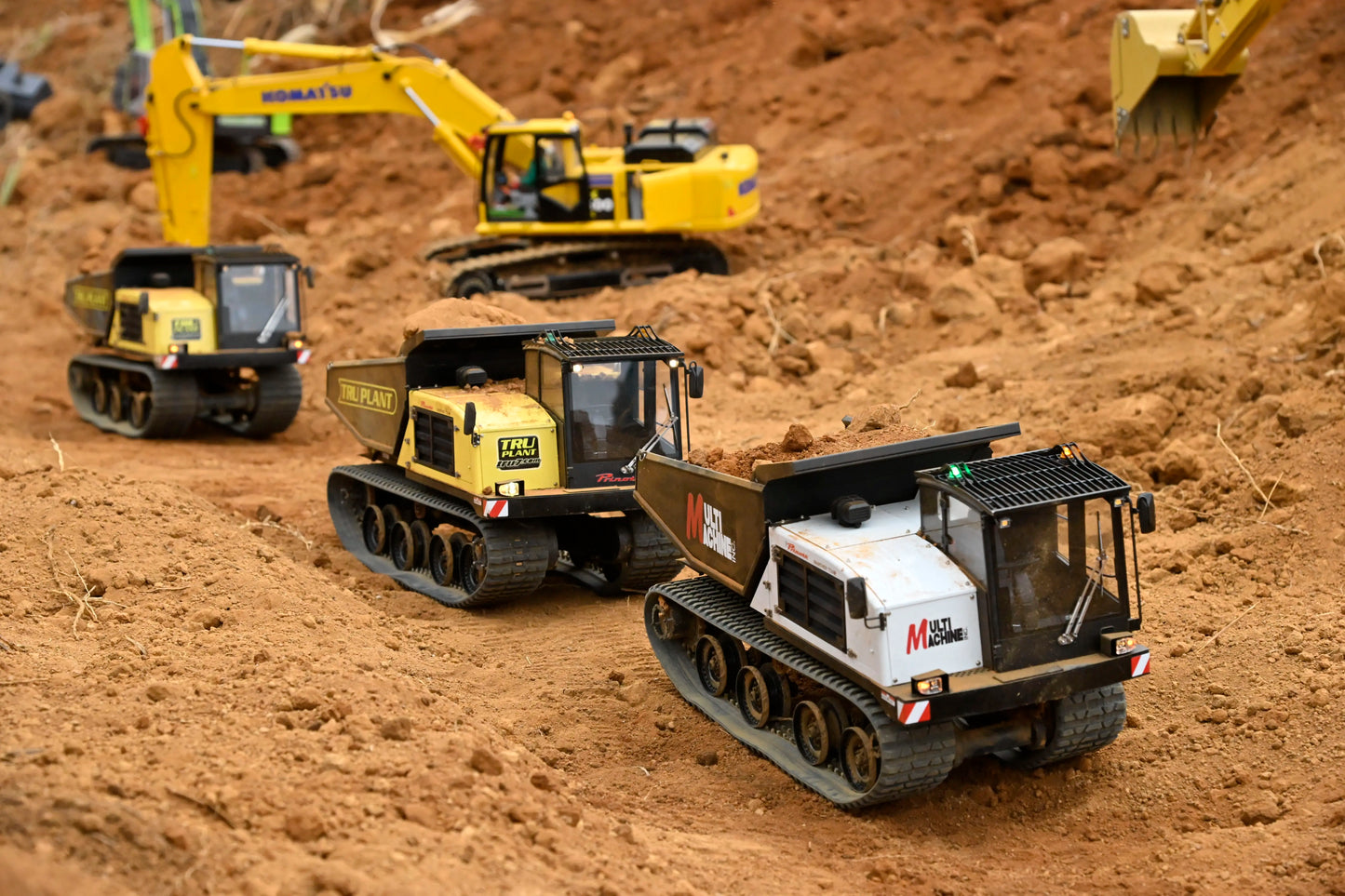 SFROG T14R 1/14 RC Hydraulic Track Truck RTR