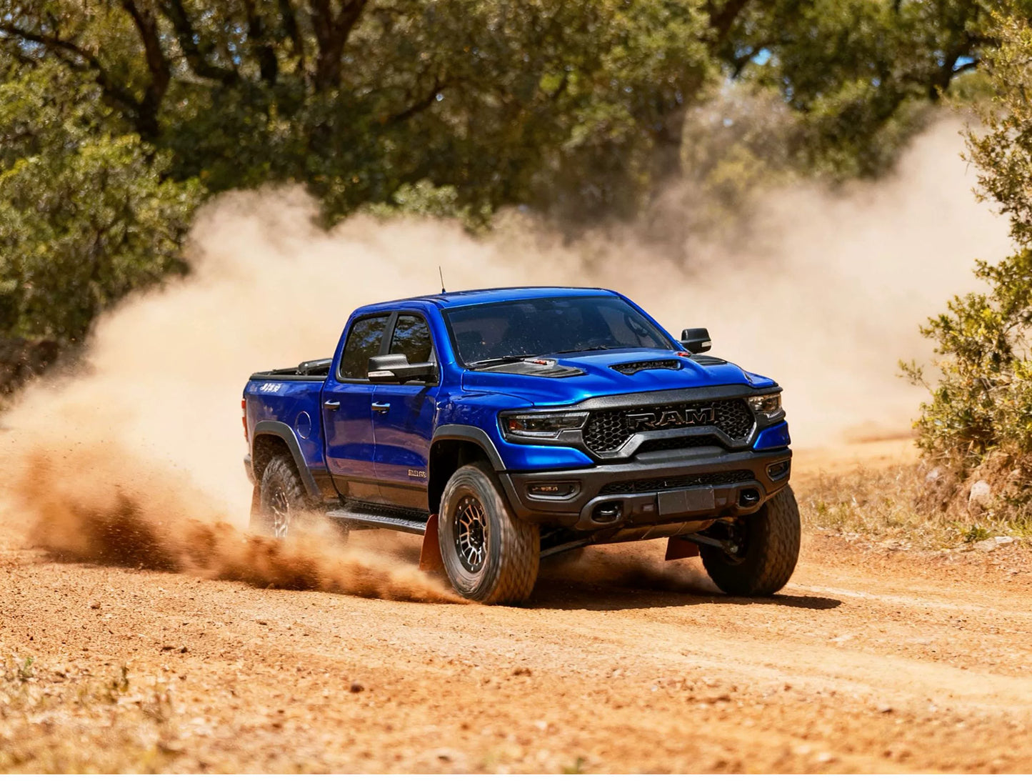 Traction Hobby KM RAM 1500 1/8 4wd Rc Car Rtr