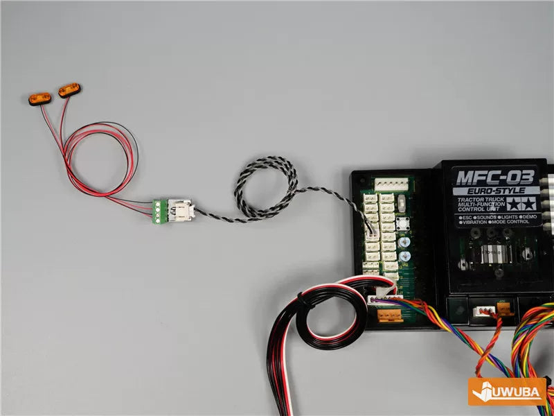 JUWUBA 1/14 TAMIYA RC TRACTOR Width Indicator LED CBD-1A