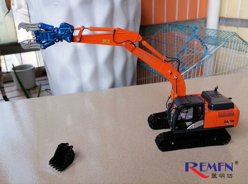 TMC1:50 Hitachi ZAXIS250LC-5 Excavator 210 Model 310 ZX350LC-6