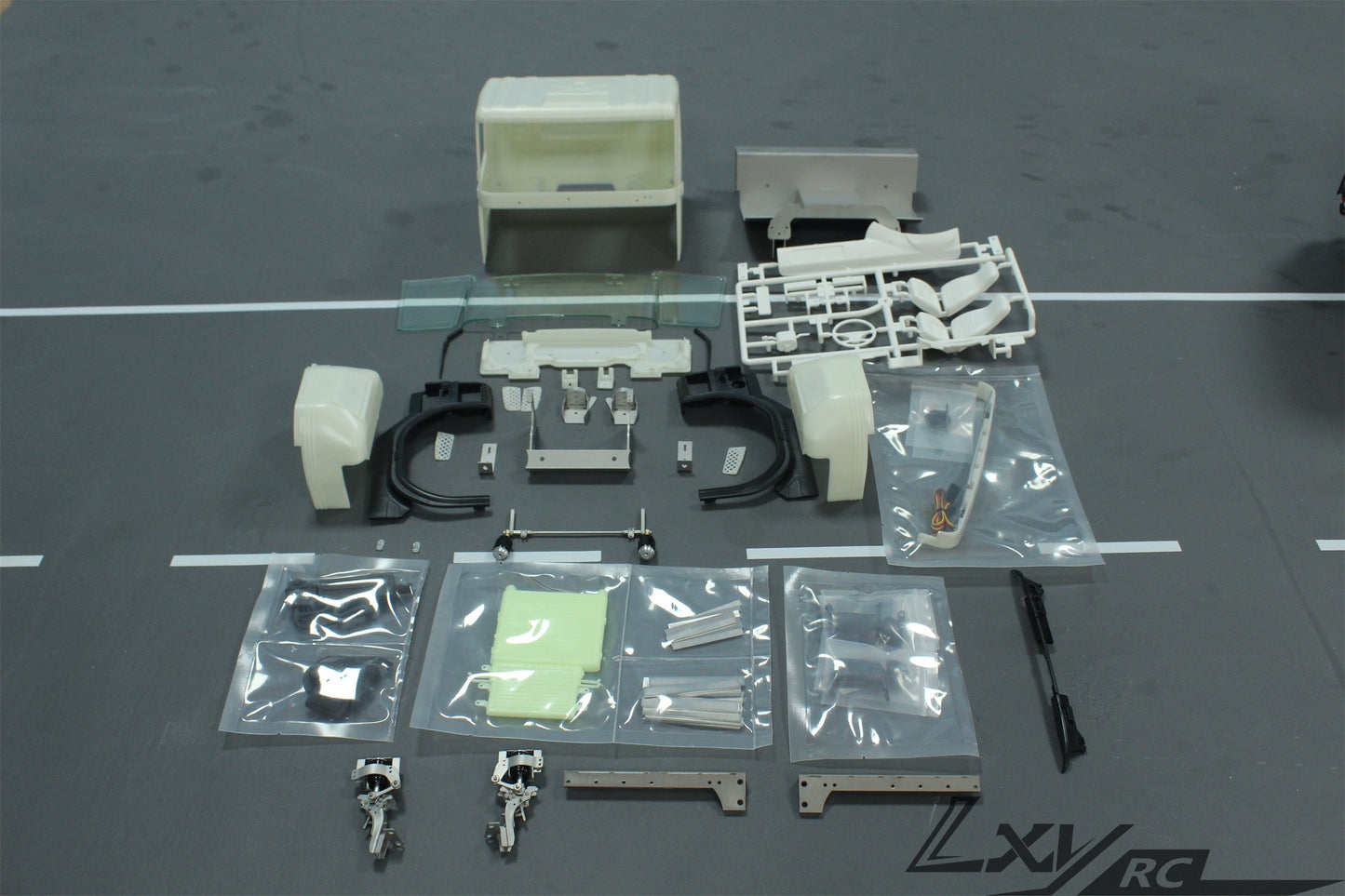 LXYRC 1/14 TAMIYA SCANIA R730 Rc Tractor Front Face Op Kit