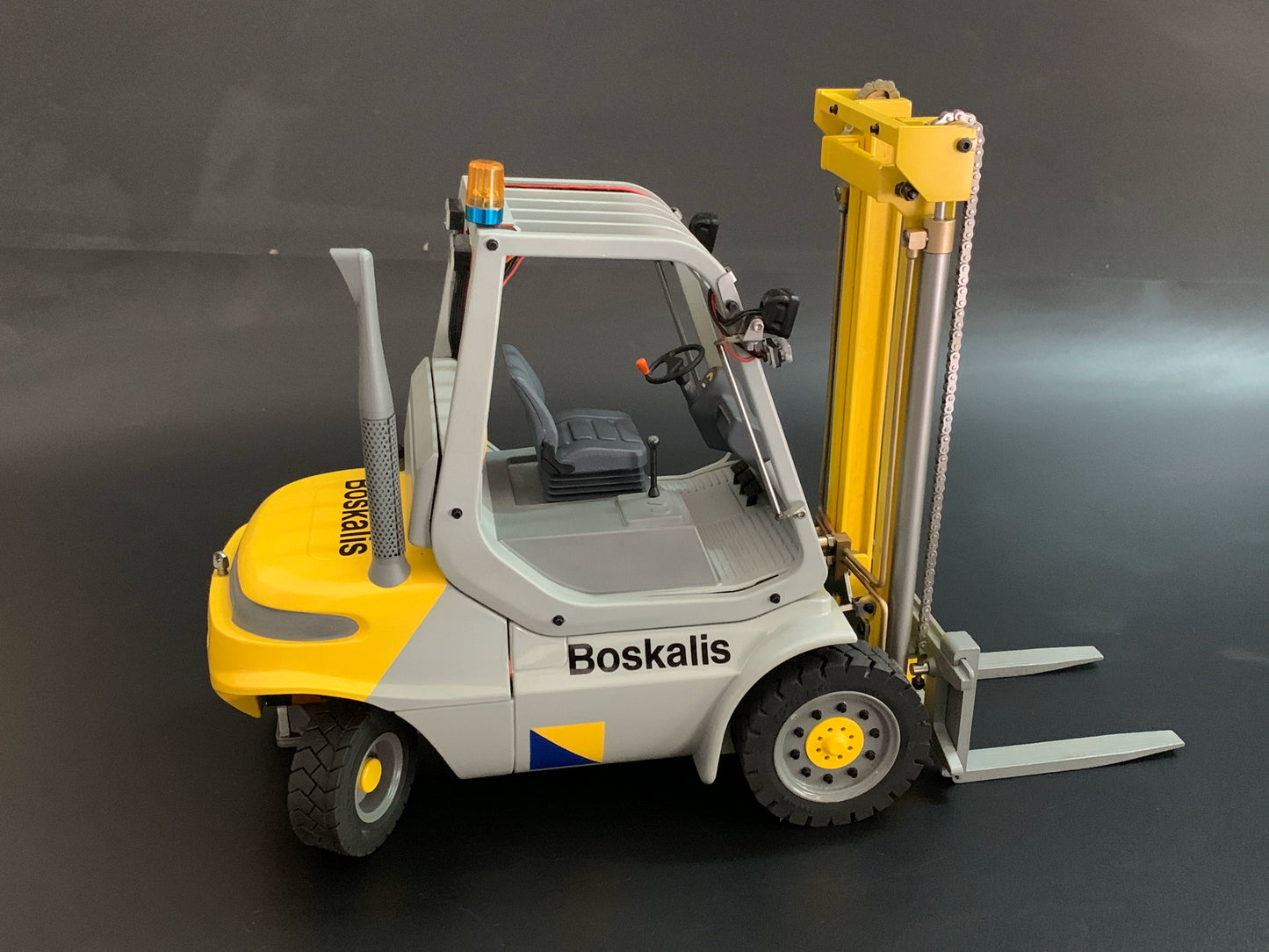 LXY 1/14 RC Hydraulic Metal Forklift Unpainted RTR