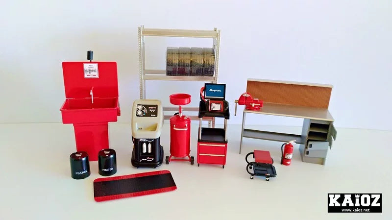 Capo Cub1 CUB2 1/18 RC CAR Workshop Scene Model