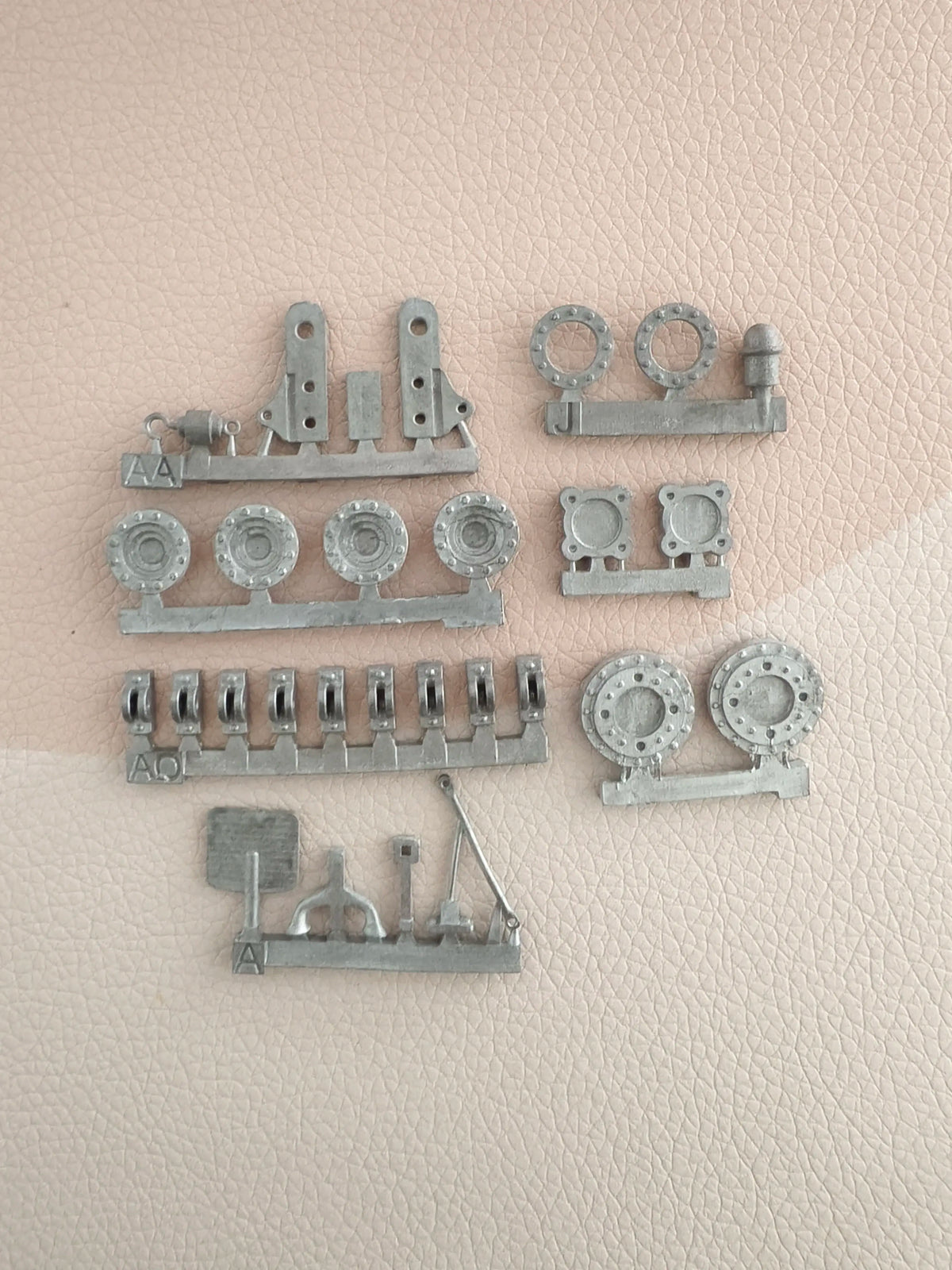 1/28 ICTINEO Generation 2 Submarine Wooden Mmodel Building Kit
