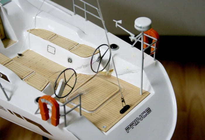 Prince 900 Remote Control Fiberglass Hull Wind  Sailboat  RTR