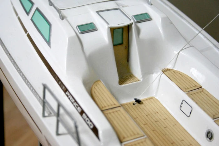Prince 900 Remote Control Fiberglass Hull Wind  Sailboat  RTR
