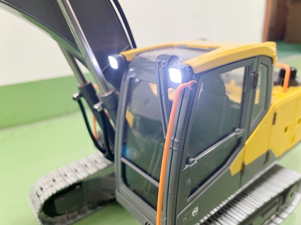 1/14 Double E E010  E111 Hydraulic Excavator Full Metal RC Excavator RTR