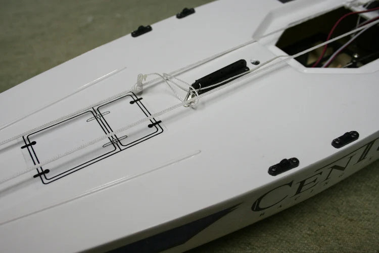 2.4GHz 4 Channel Century 750 BS03 Fibreglass Radio Control RC Sailboat  RTR