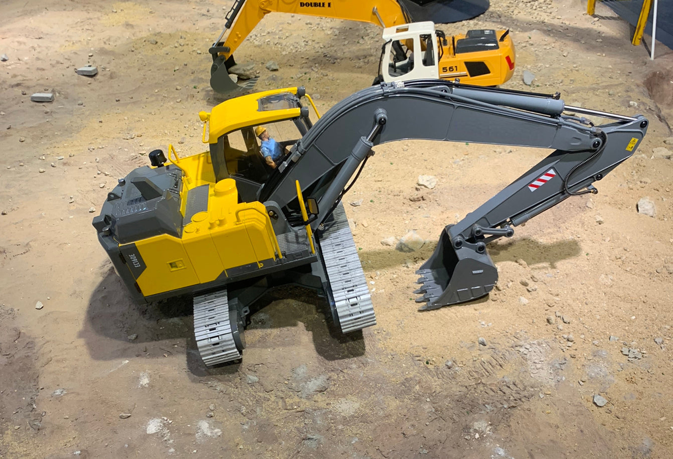 1/14 Double E E010  E111 Hydraulic Excavator Full Metal RC Excavator RTR